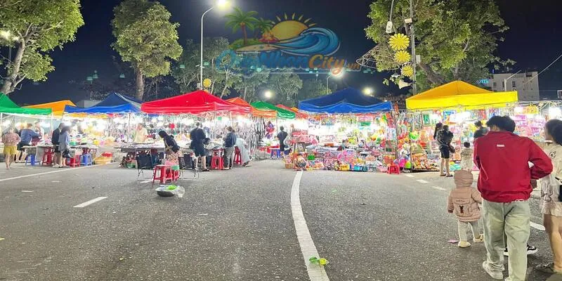 Chợ đêm Quy Nhơn về đêm