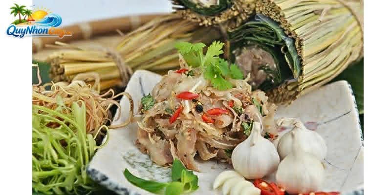 Cách thưởng thức tré quy nhơn đúng điệu